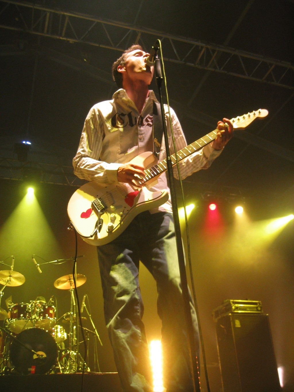 live du groupe angel fall au festival solidays